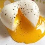 কম সেদ্ধ হাফ বয়েল ডিম